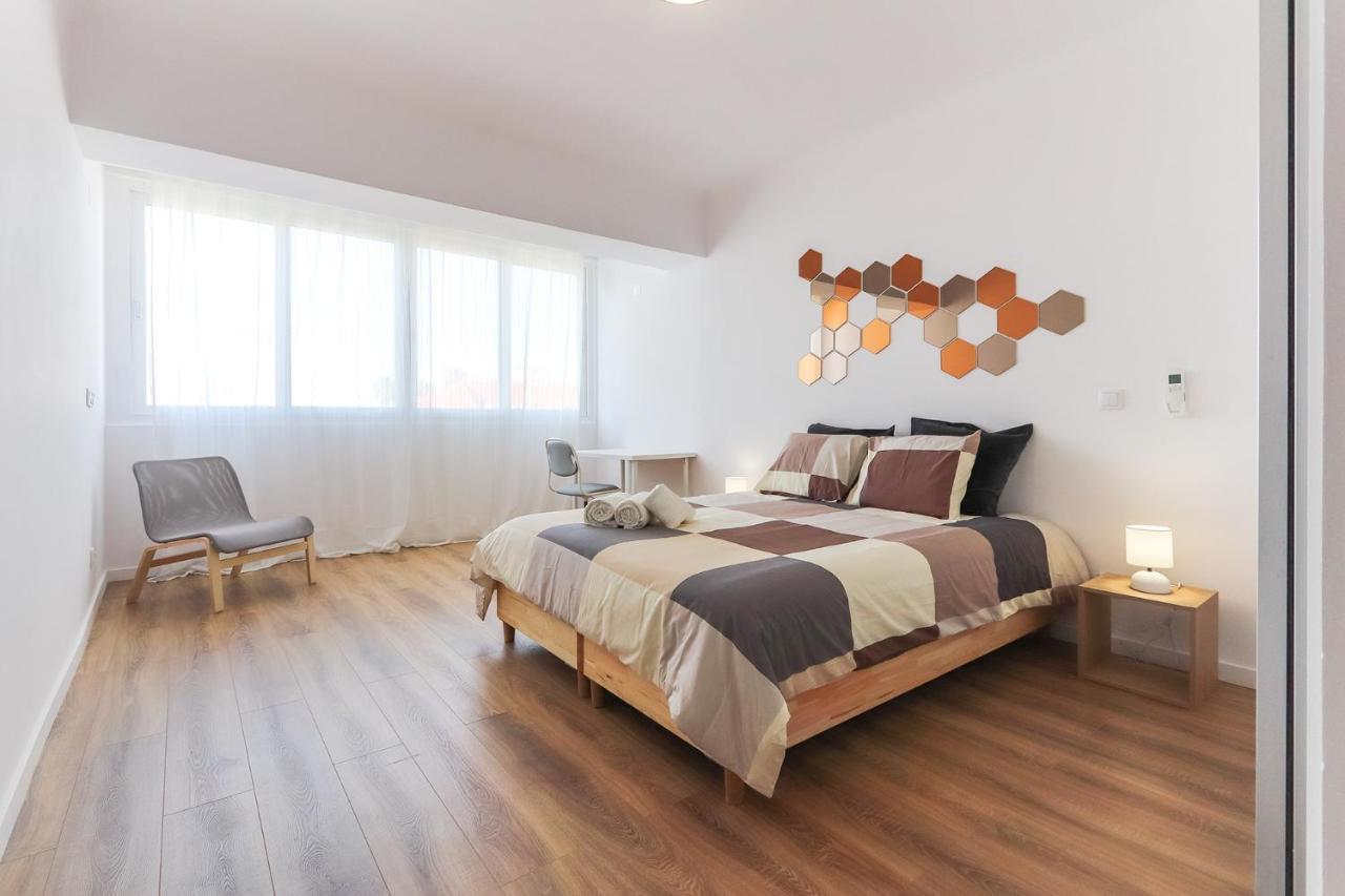 Vita Portucale ! Costa Da Caparica Sunny Design Apartment מראה חיצוני תמונה