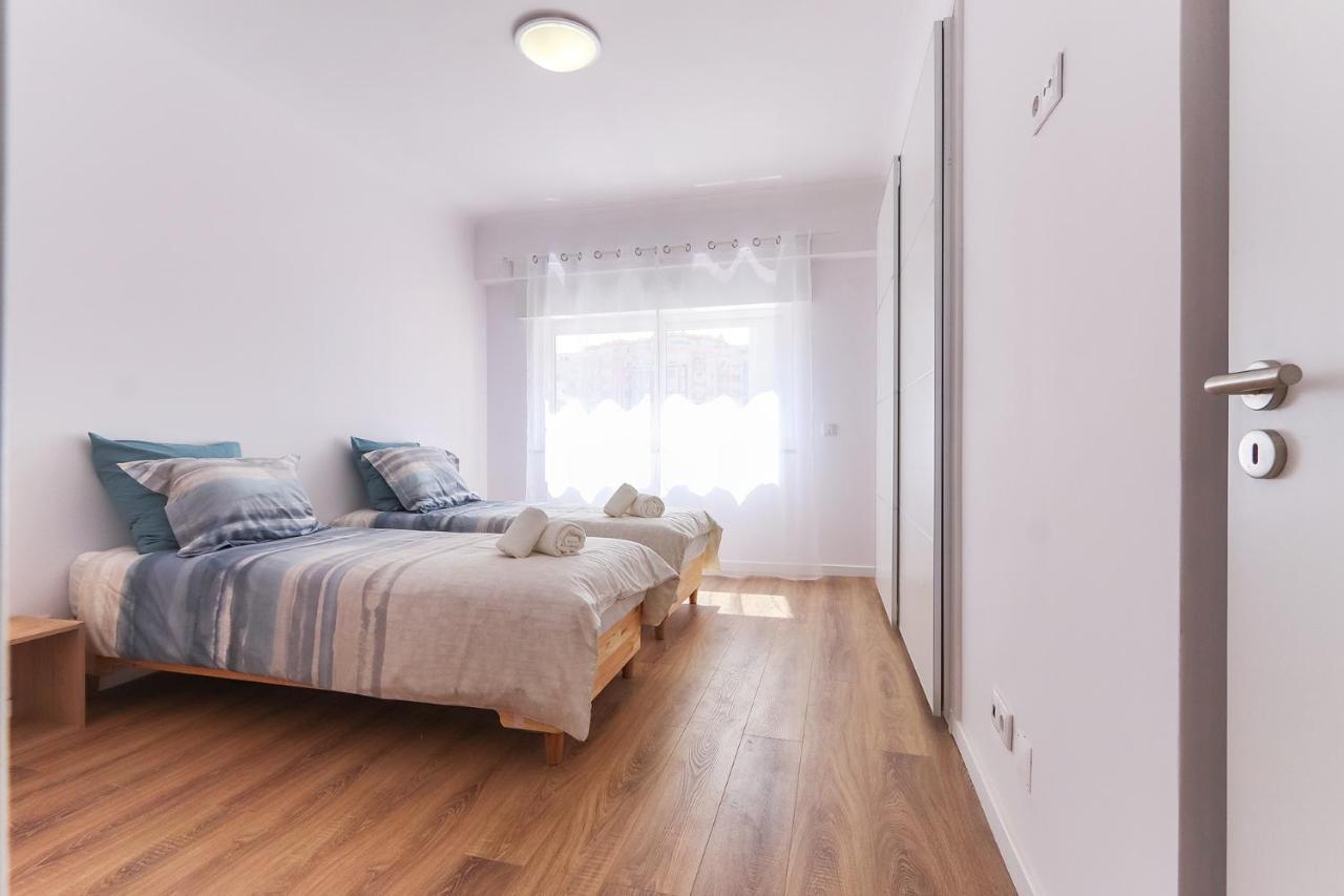 Vita Portucale ! Costa Da Caparica Sunny Design Apartment מראה חיצוני תמונה