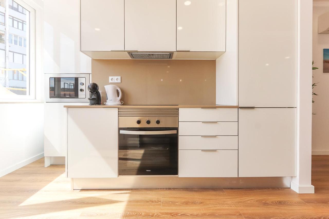 Vita Portucale ! Costa Da Caparica Sunny Design Apartment מראה חיצוני תמונה
